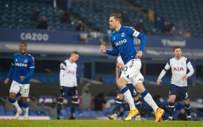 业忠诚仍在 业忠诚仍在